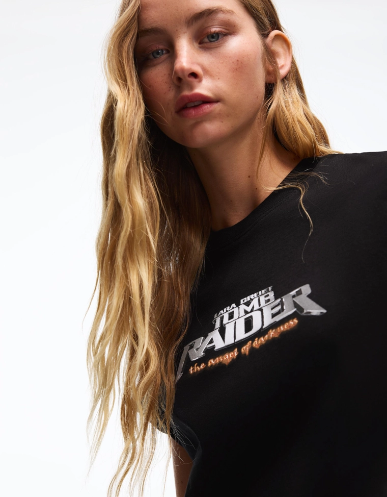 Футболка оверсайз с принтом Tomb Raider