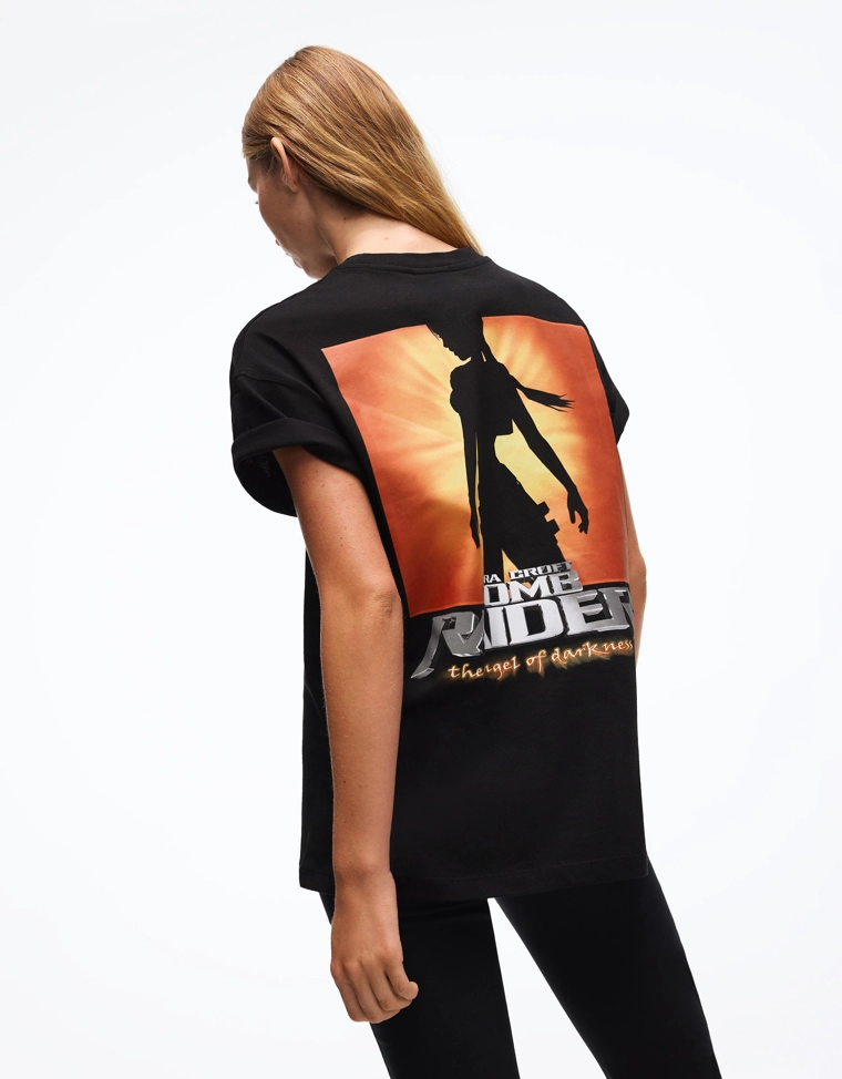 Футболка оверсайз с принтом Tomb Raider