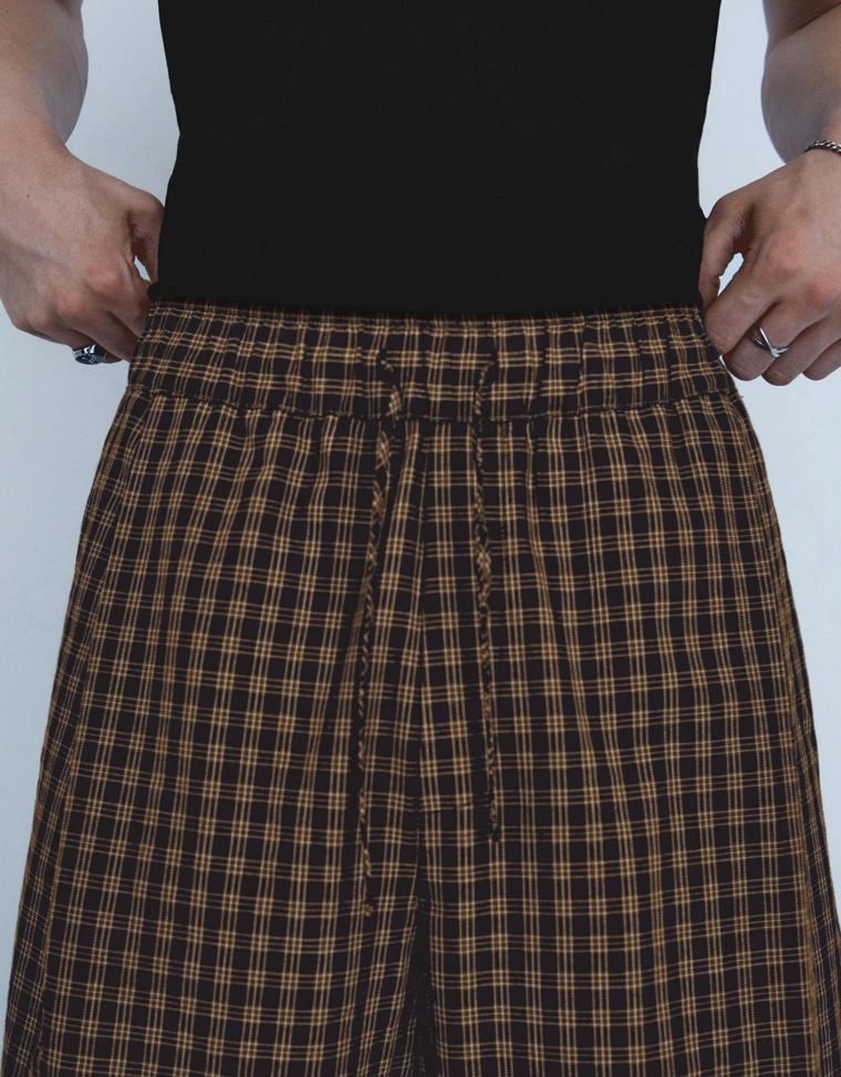 Брюки-джоггеры в клетку