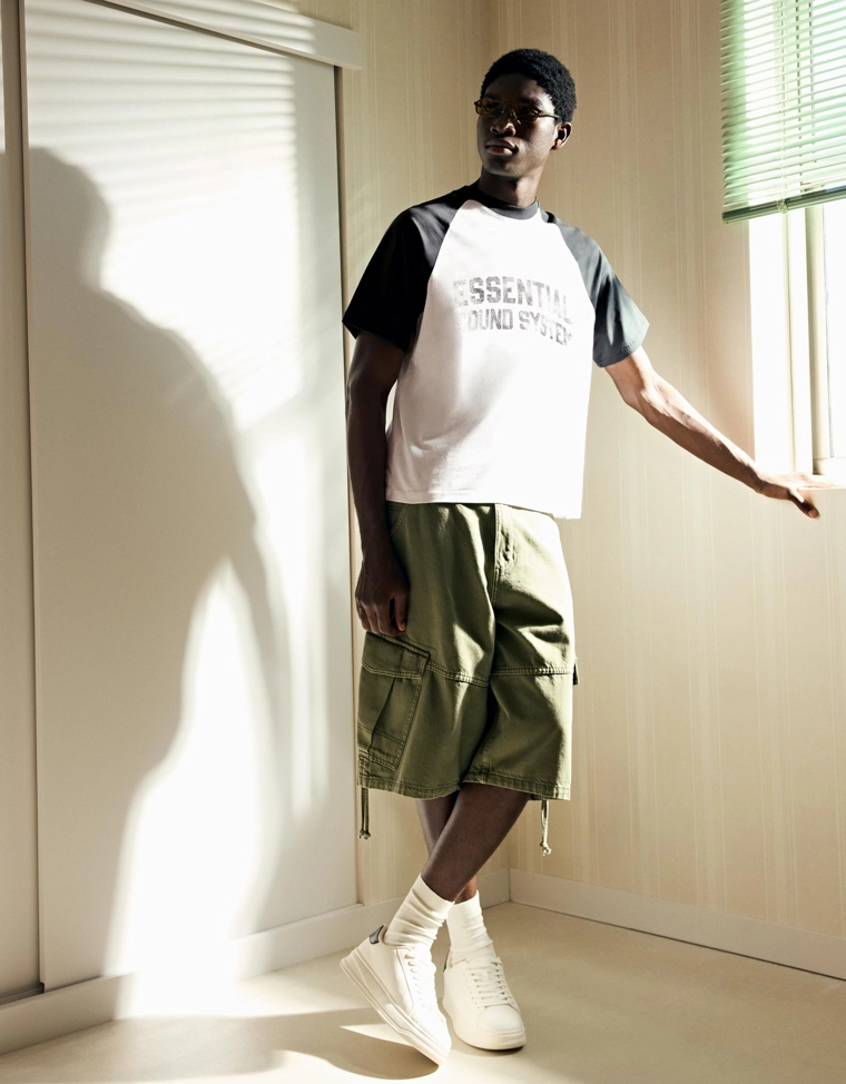 Футболка реглан с принтом