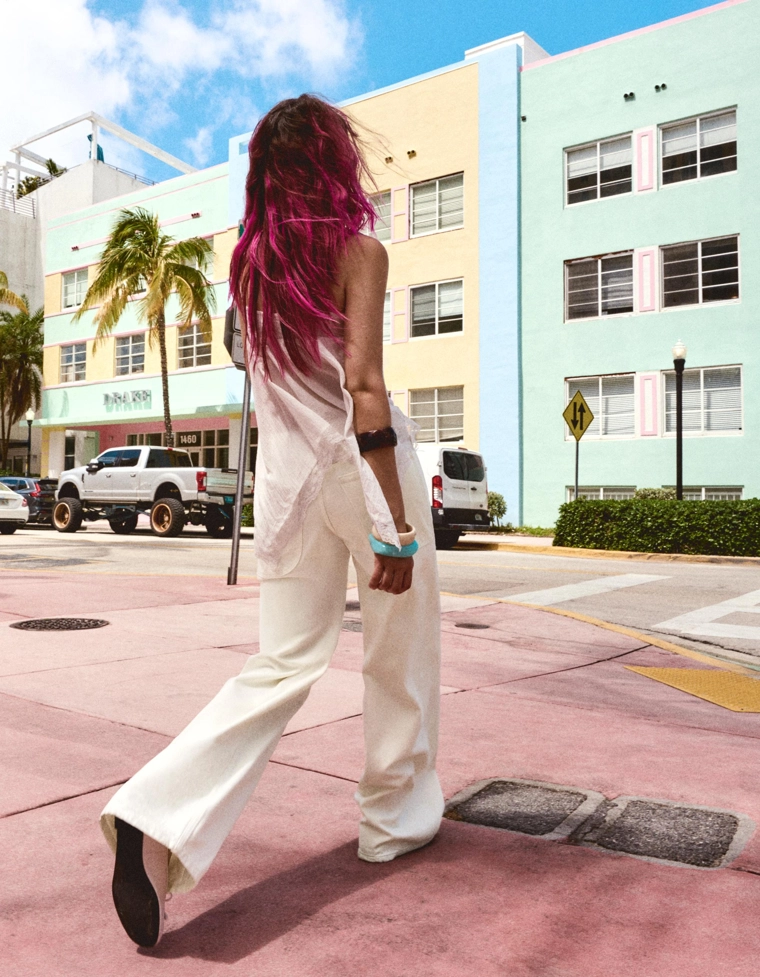 Джинсы barrel с отворотами на поясе