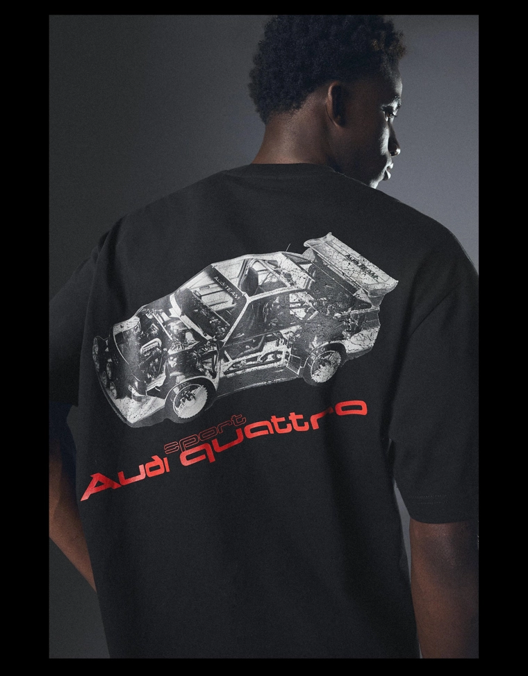 Футболка свободного кроя AUDI