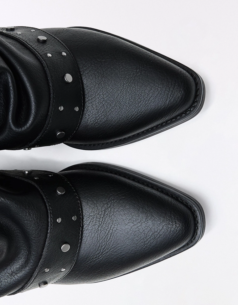Cowboy trouser boots