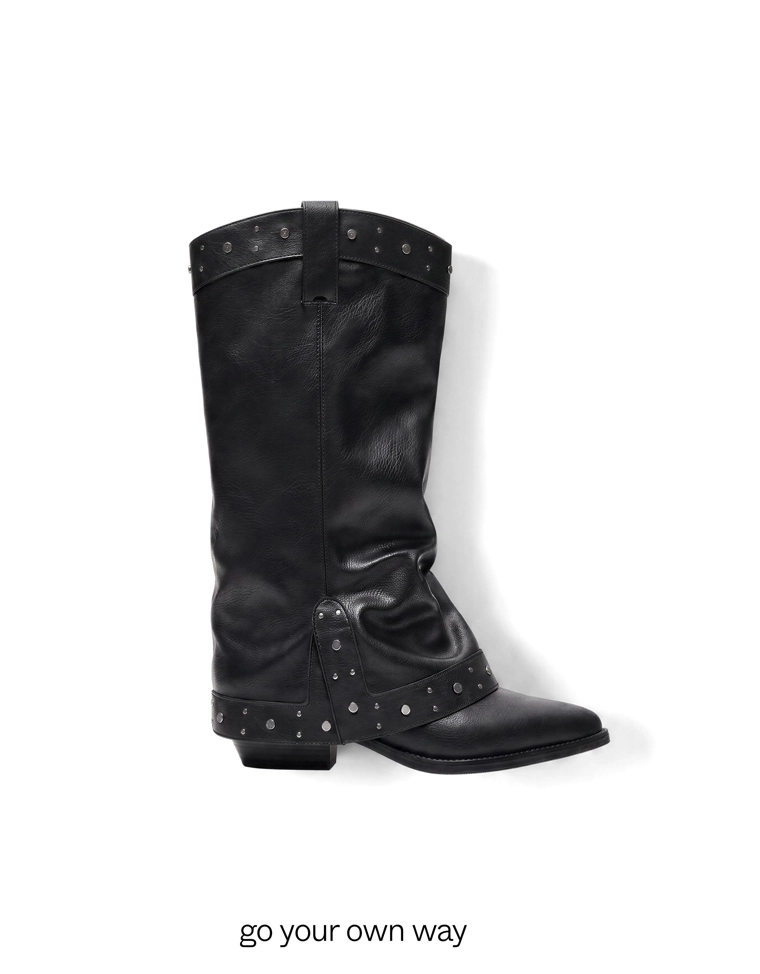 Cowboy trouser boots