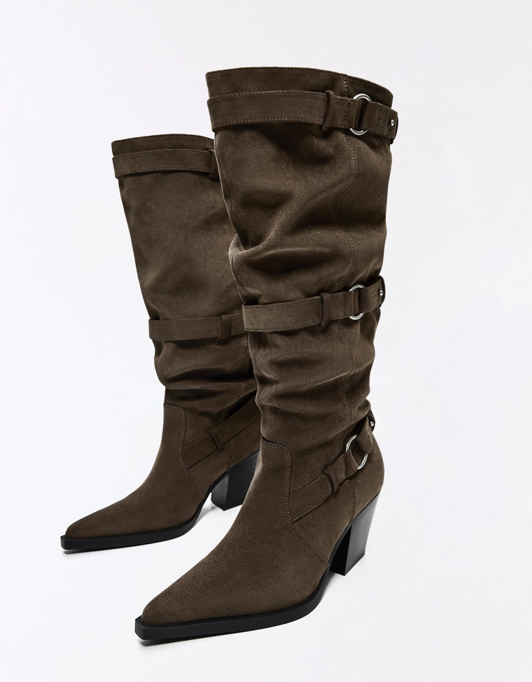 Eyelet heeled boots