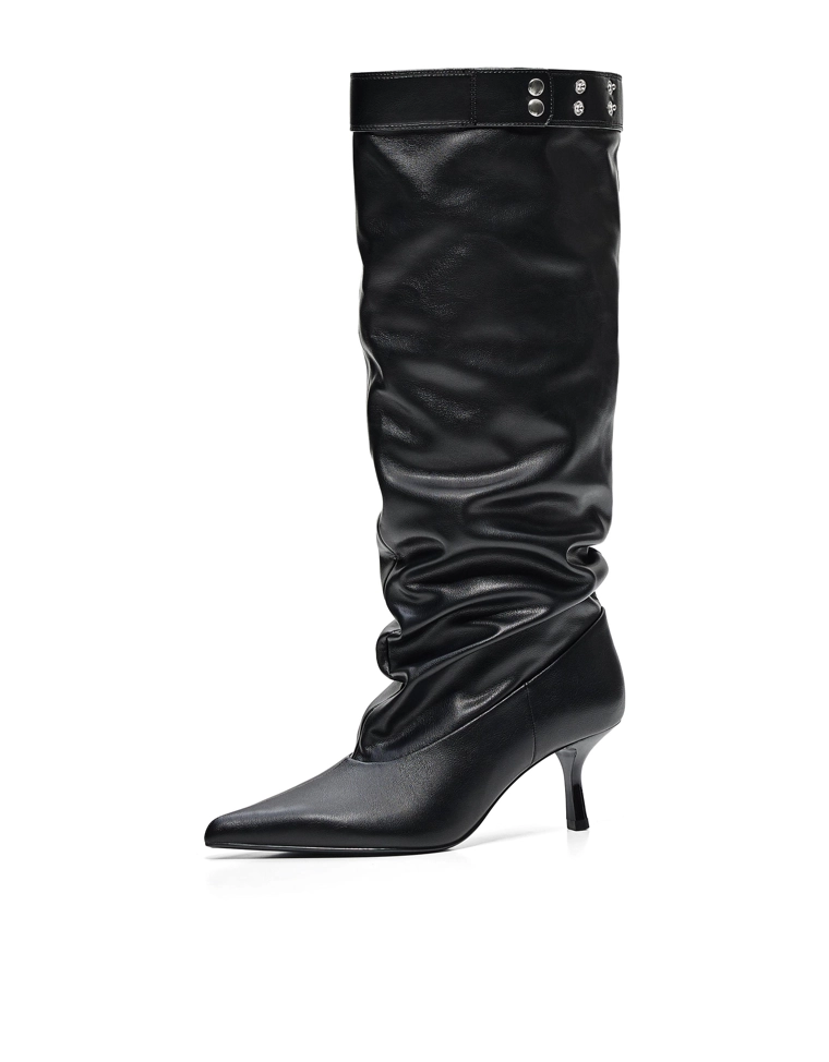 Adjustable slouchy heel boots