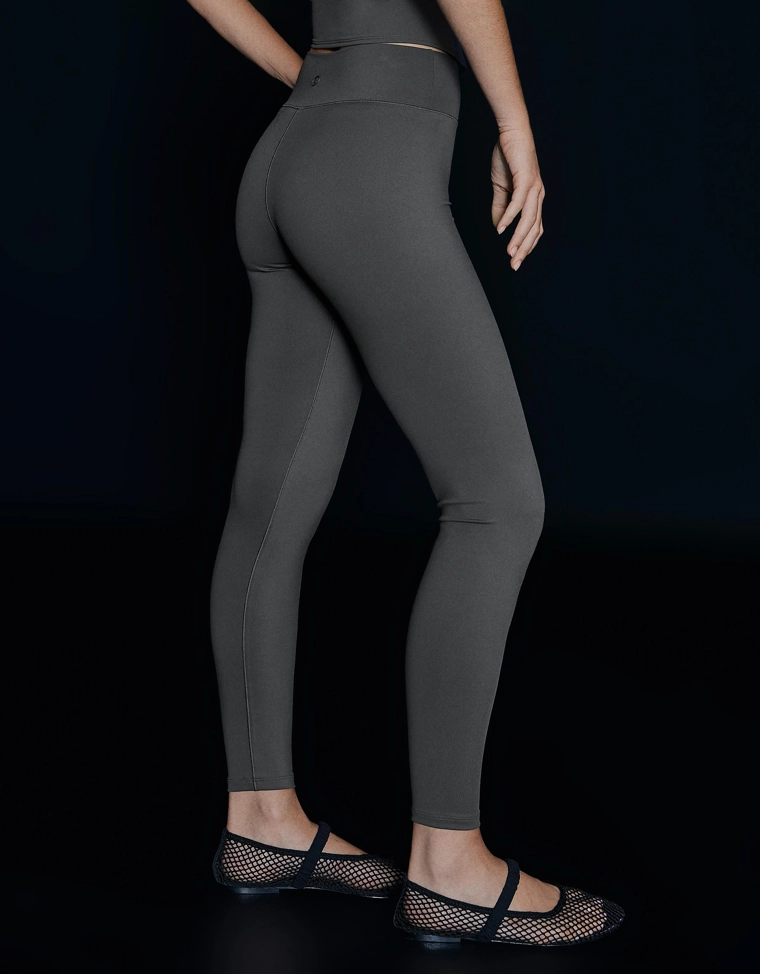 Леггинсы из технического дышащего материала breathable & quick-dry