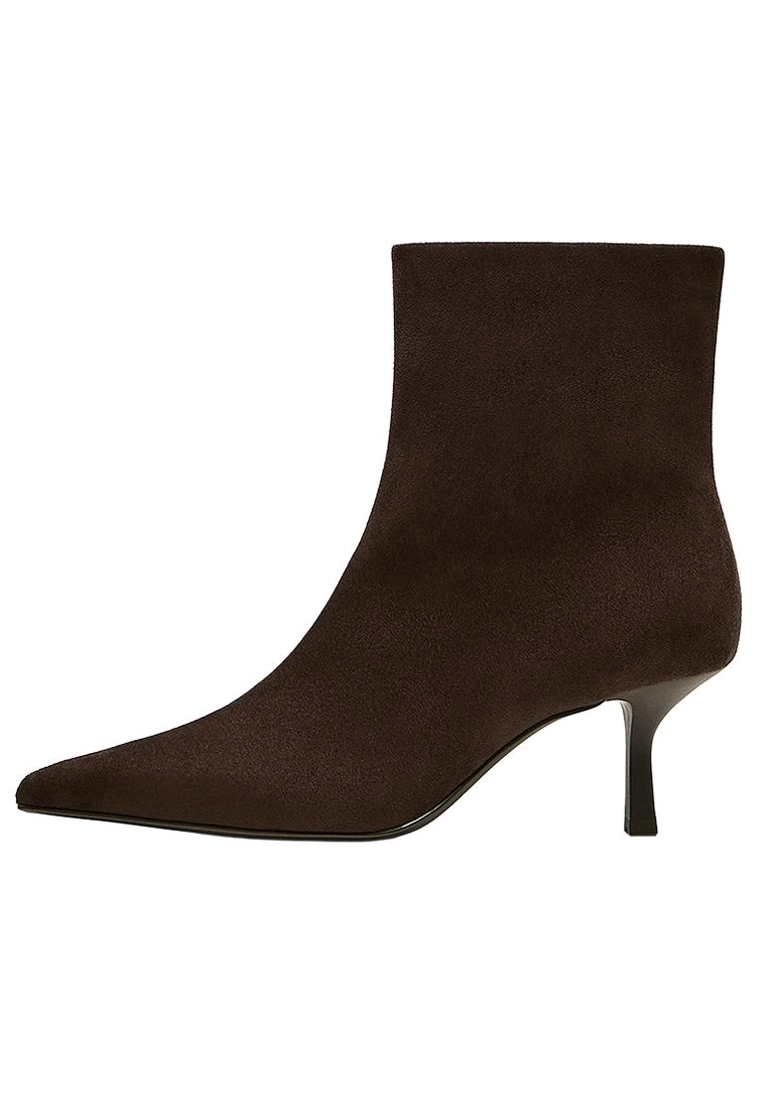 Kitten heel ankle boots