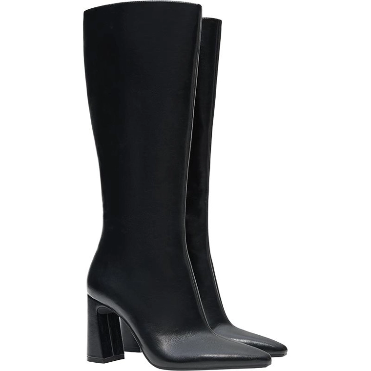Block heel boots