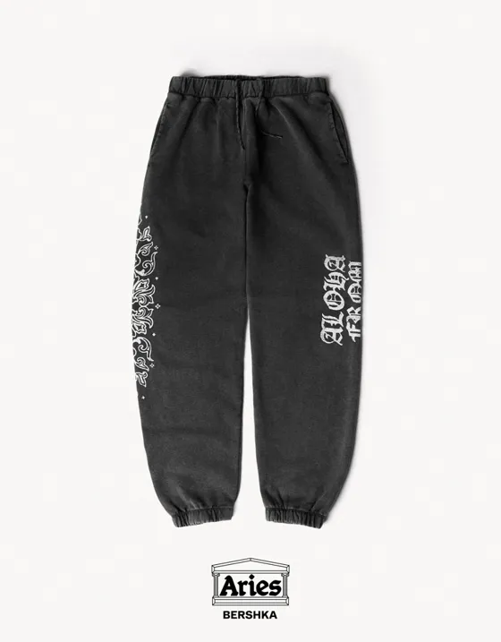 Джоггеры с эффектом потертости ARIES X BERSHKA