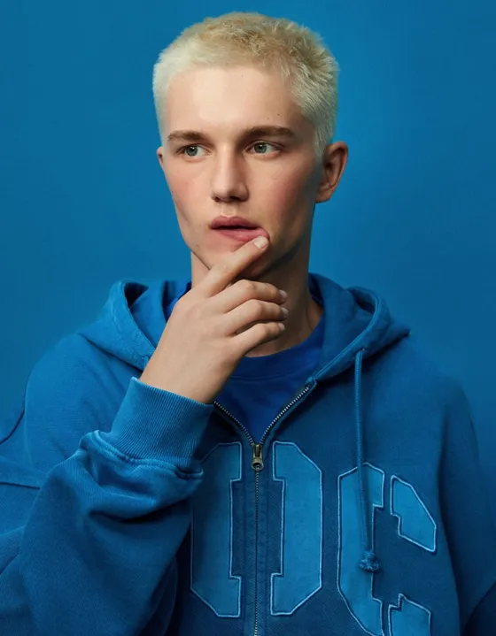 Худи OUT OF CORE