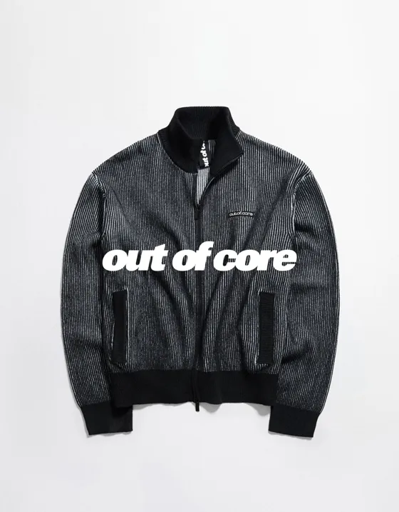 Куртка на молнии OUT OF CORE