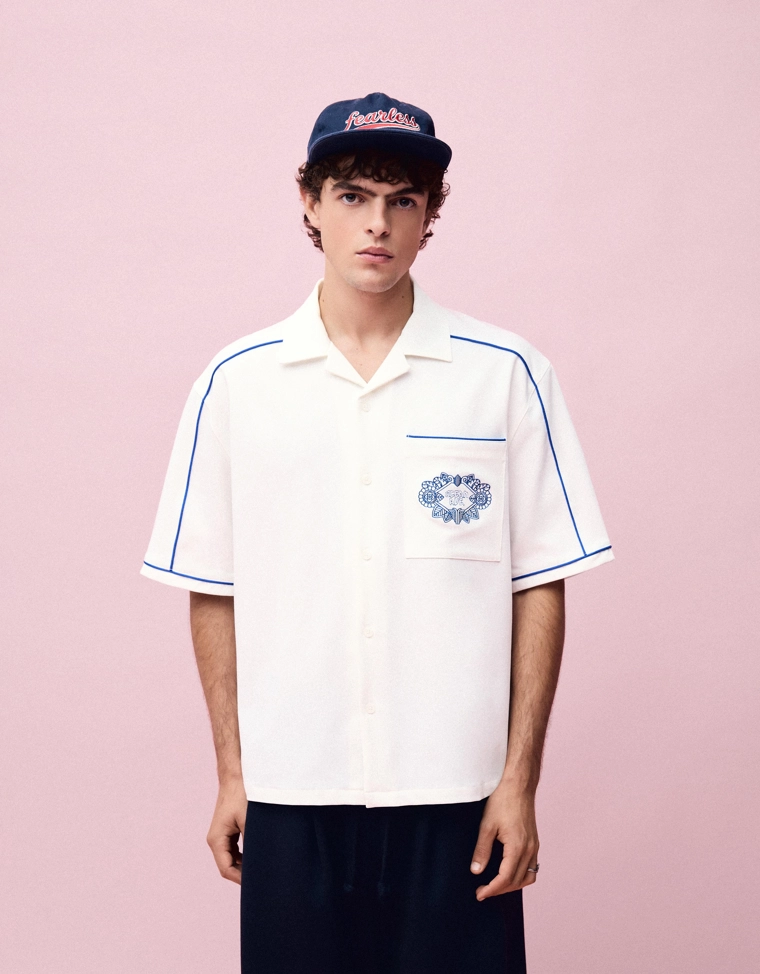 Рубашка NATHAN WALKER с короткими рукавами и вышивкой