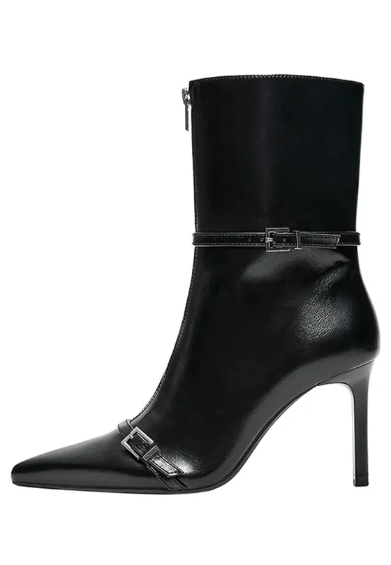 Heeled ankle boots with buckle detail