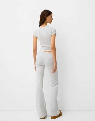 Футболка с круглым вырезом- Заказать в России