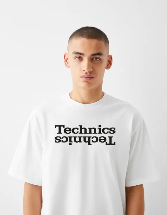 Футболка bershka