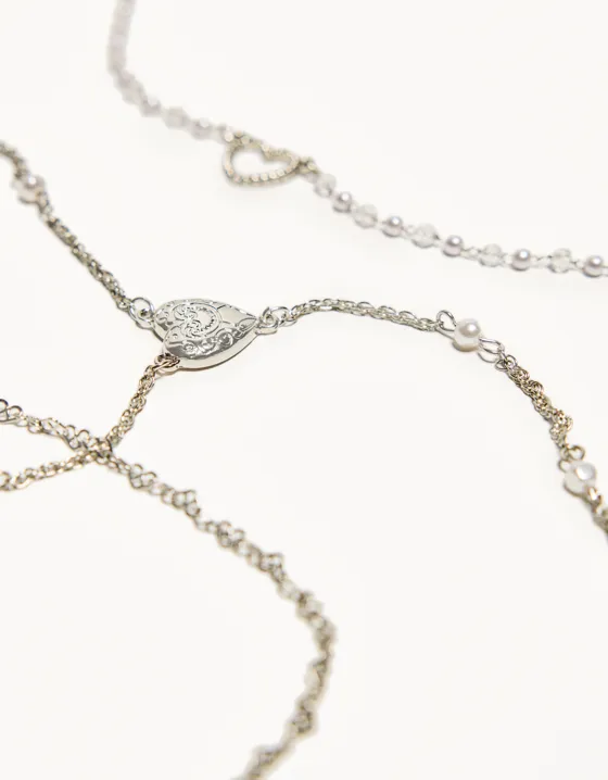 Набор из трех ожерелий с подвесками