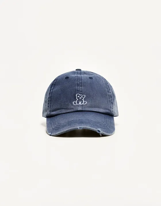 Ripped cap with embroidery