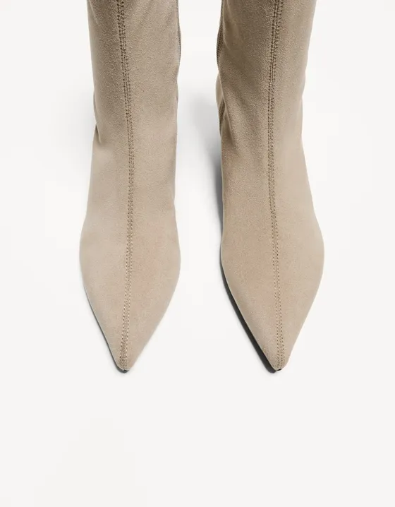 Ботильоны на среднем тонком каблуке