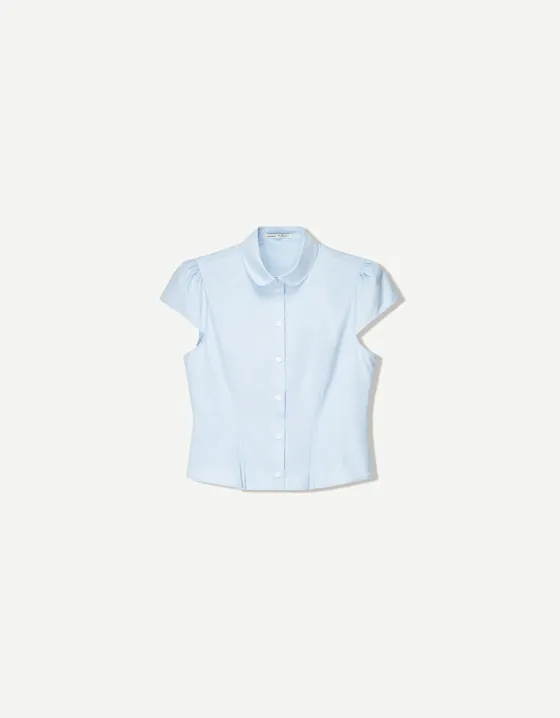 Short sleeve shirt with Peter pan collar