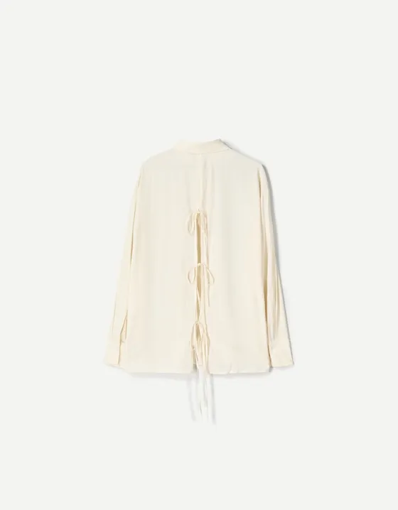 Рубашка с бантами