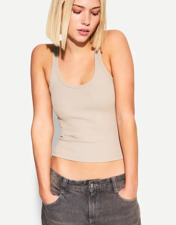 Sleeveless ribbed T-shirt
