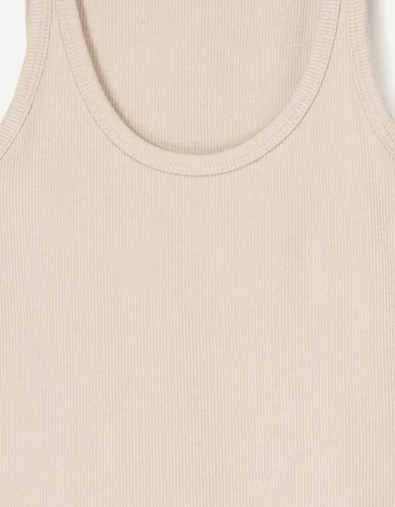 Sleeveless ribbed T-shirt