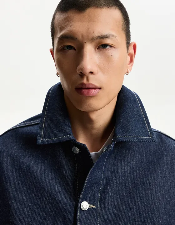 Джинсовая куртка