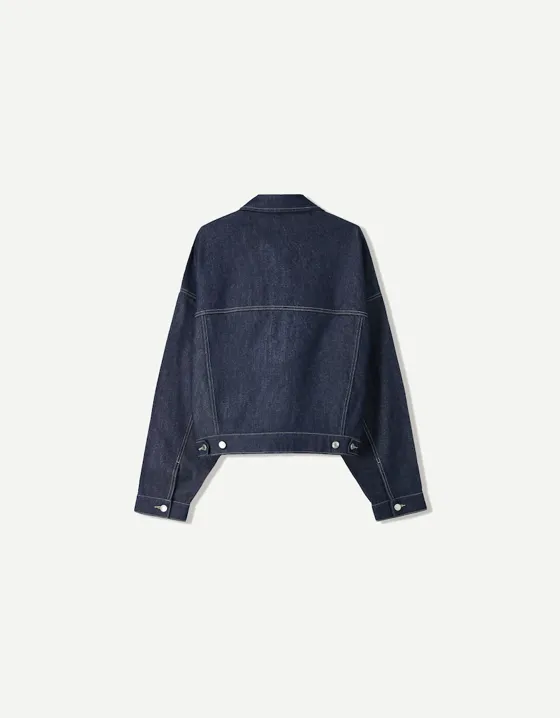 Джинсовая куртка