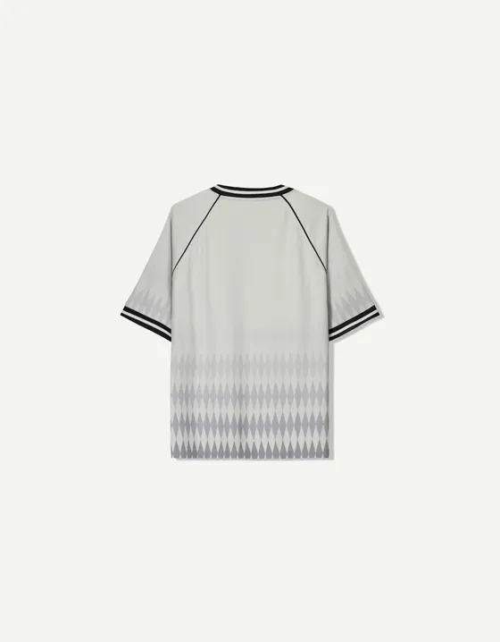Футболка из сетчатой ткани в спортивном стиле