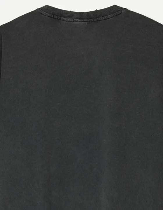 Футболка с эффектом потертости