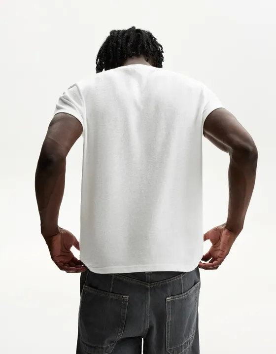 Футболка из рельефной ткани