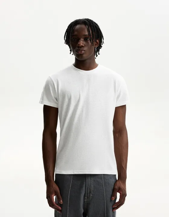 Футболка из рельефной ткани