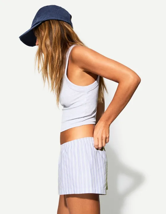 Мини-шорты с пуговицами