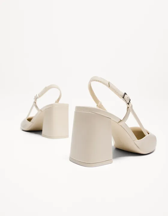 Block heel slingback shoes