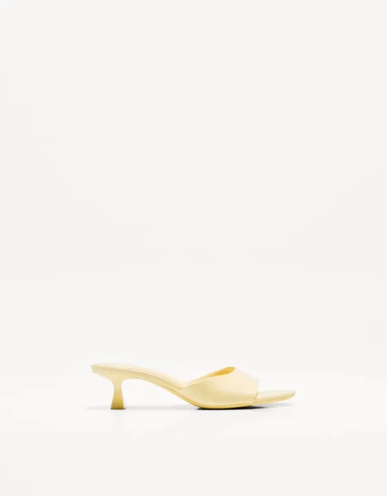 Kitten heel mule sandals
