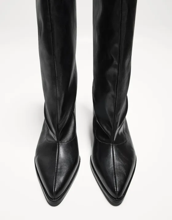 Wide-leg high-heel boots