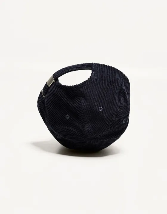 Corduroy sports cap with embroidery