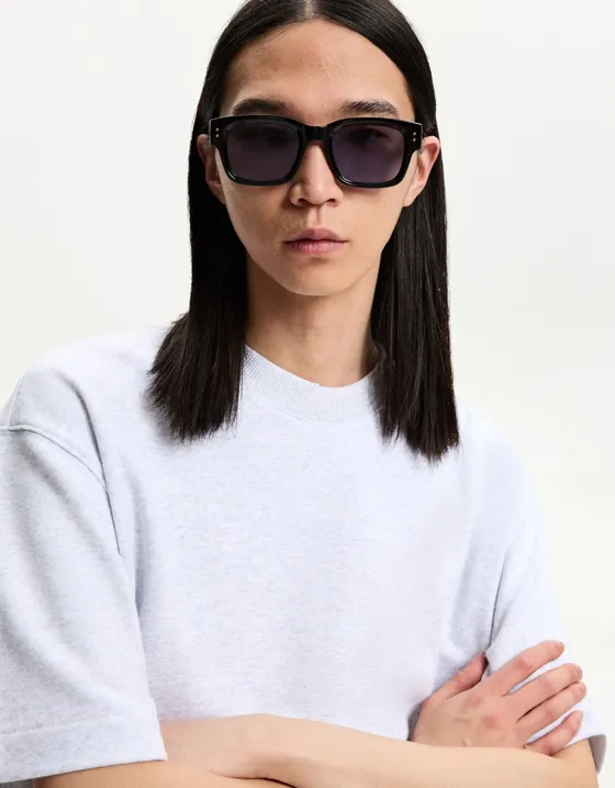 Retro-style sunglasses