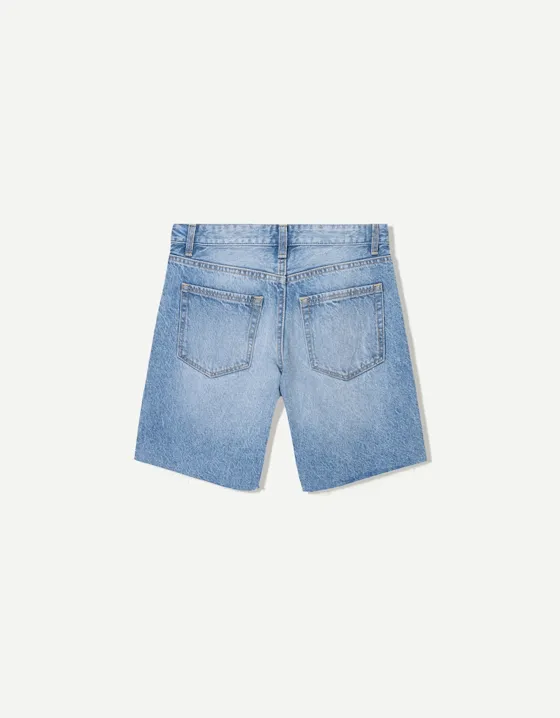 Джинсовые шорты