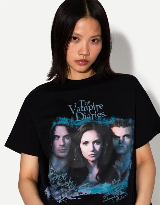 Футболка The Vampire Diaries
