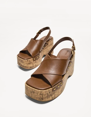 Босоножки на высокой танкетке и платформе- Заказать в России