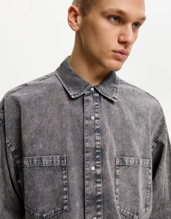 Рубашка в стиле oversize с длинными рукавами