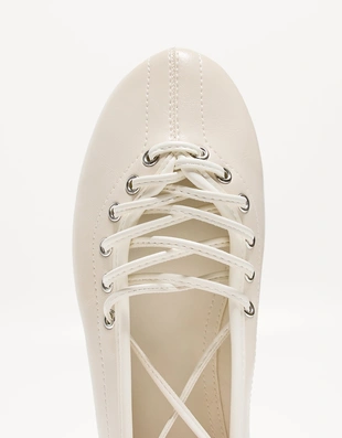 Спортивные балетки со шнуровкой- Заказать в России