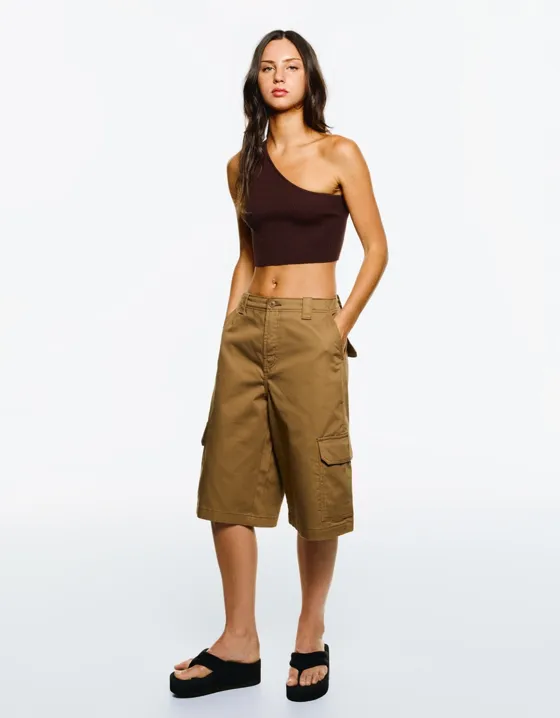 Топ асимметричного кроя