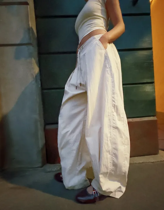 Платье bershka
