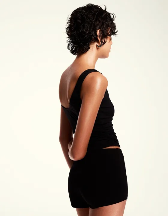 Топ асимметричного кроя на бретелях