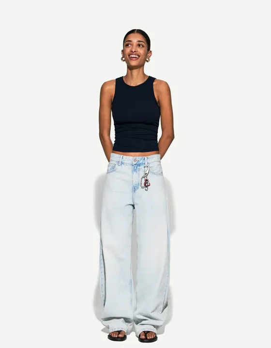 Топ-майка со сборкой