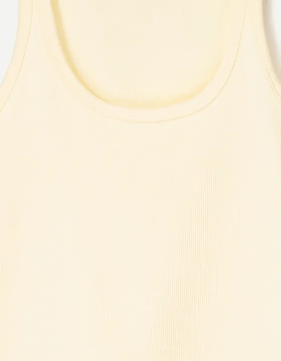 Топ из трикотажа в рубчик