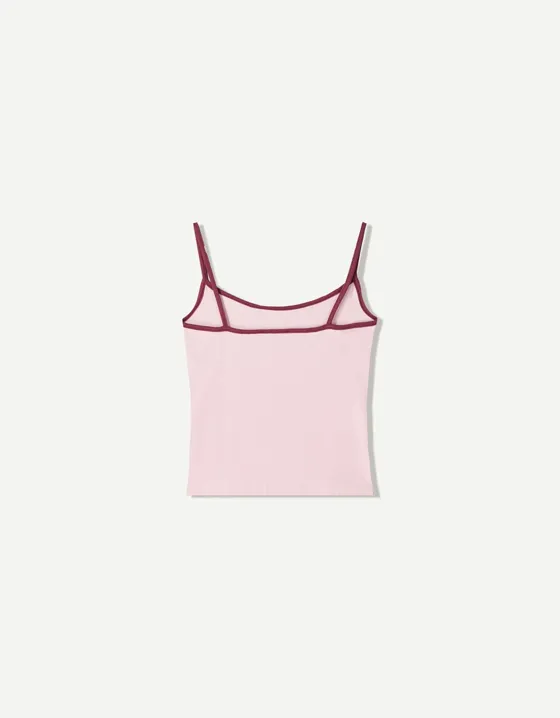 Топ на бретелях